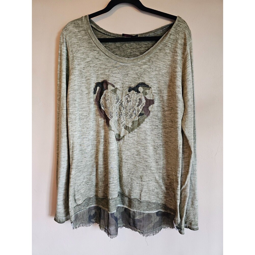 Seduzione green camo accents Layered Lacy Top Made In Italy One Size